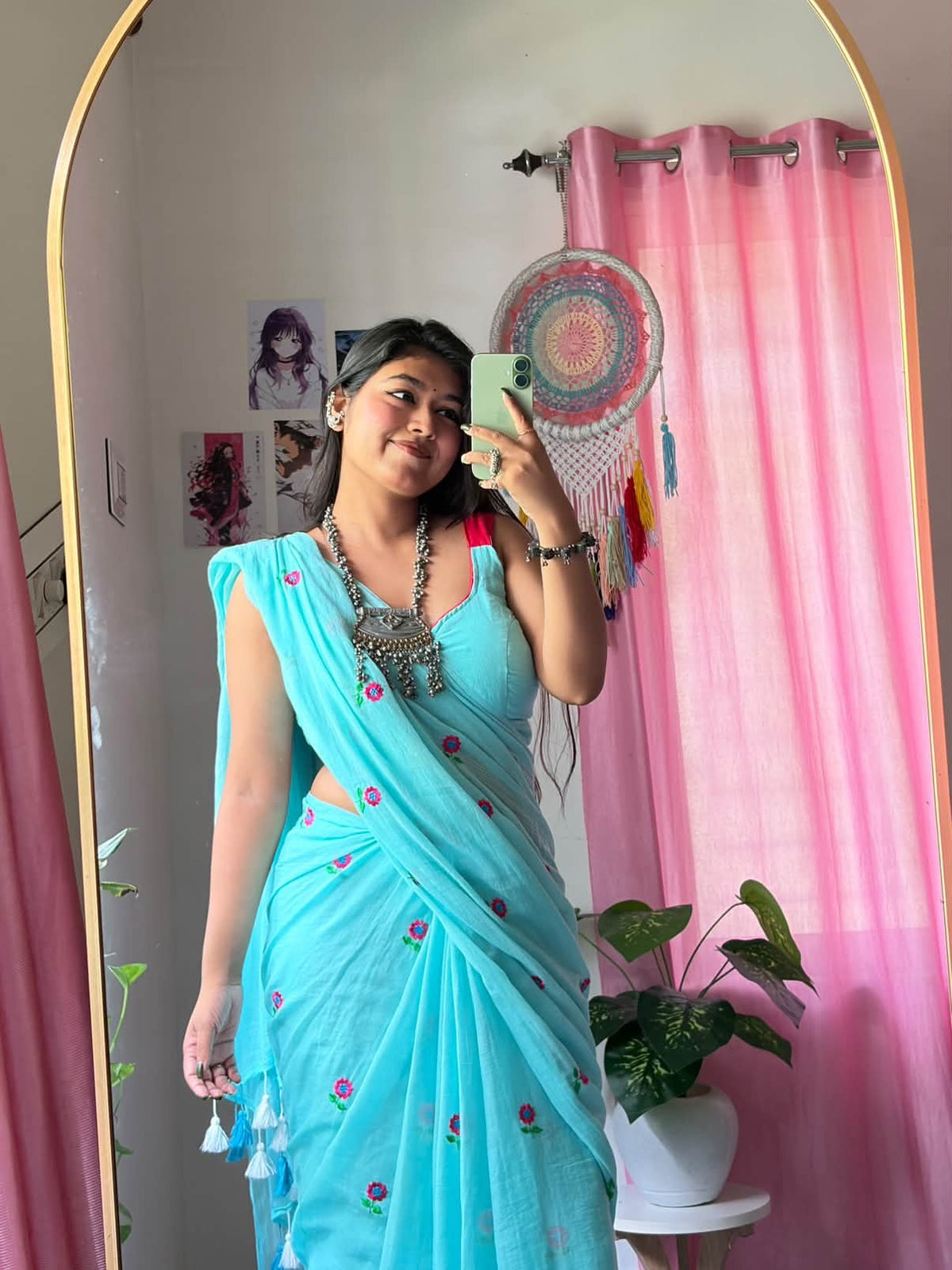 Flower Embriodery Mul Cotton Saree
