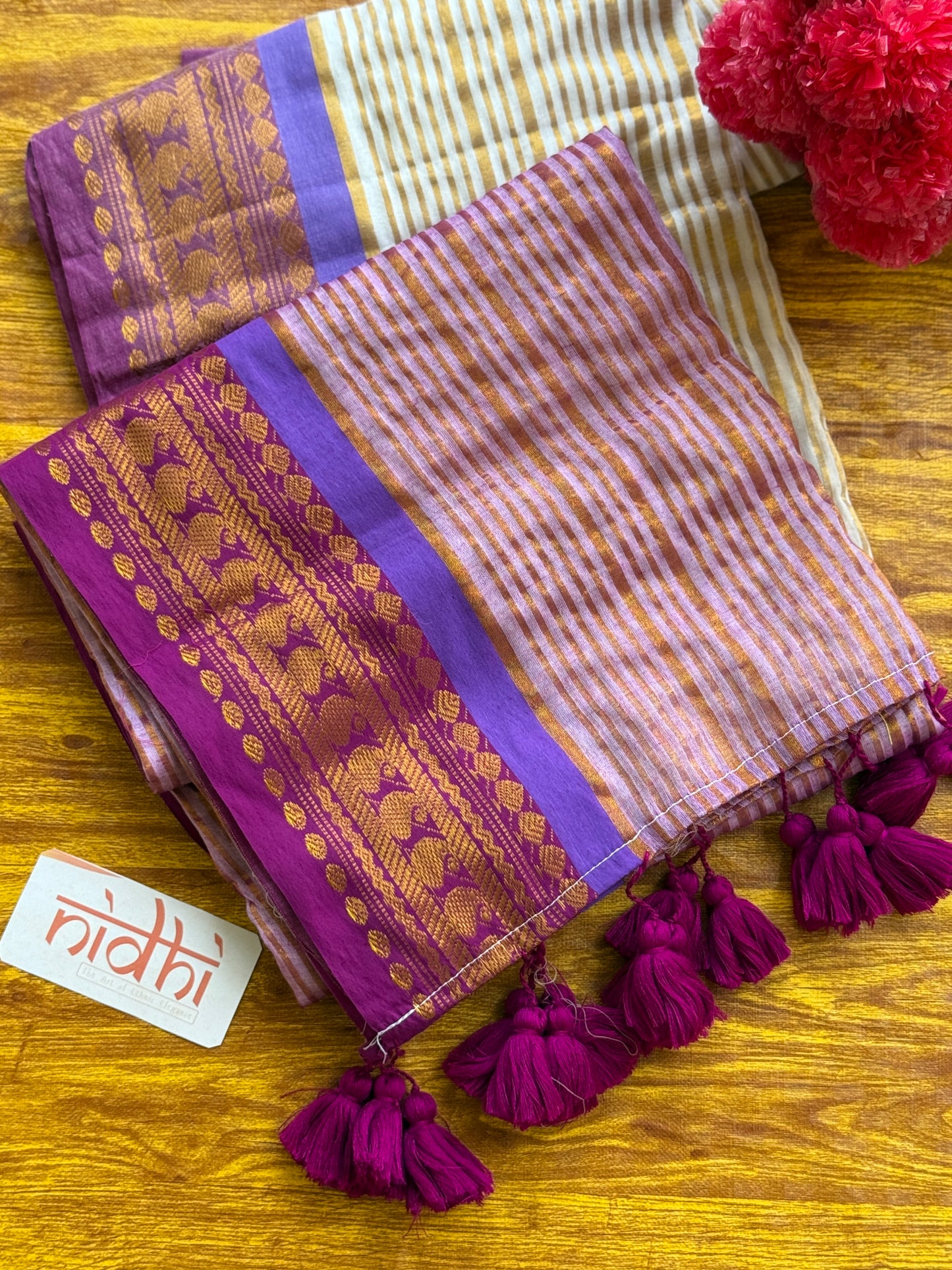 Stripe Motif Border Mul cotton saree