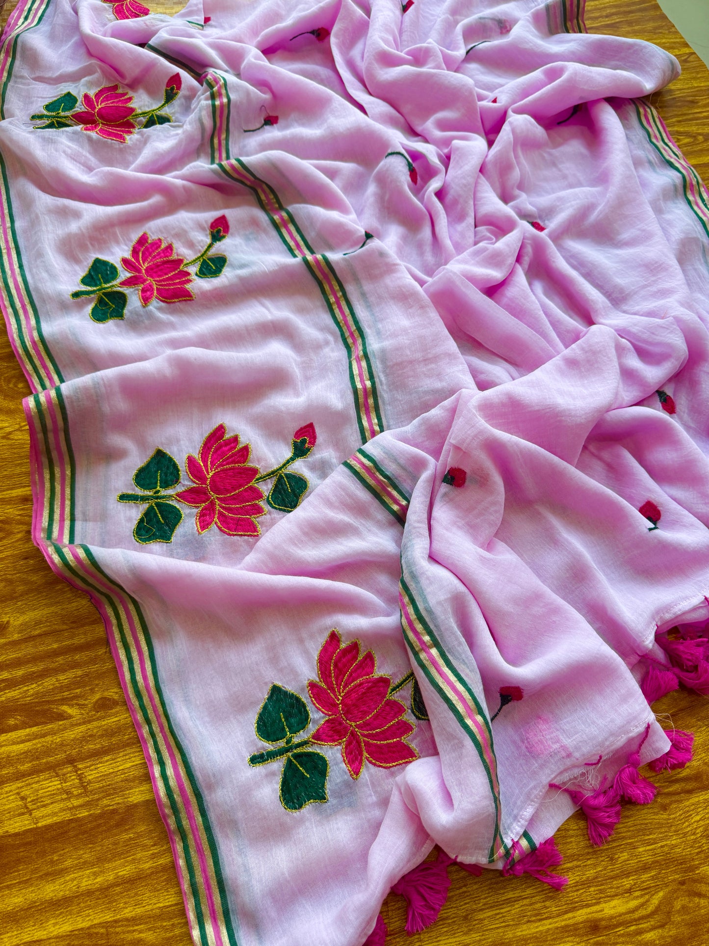 Pink Lotus Mulmul Cotton Saree