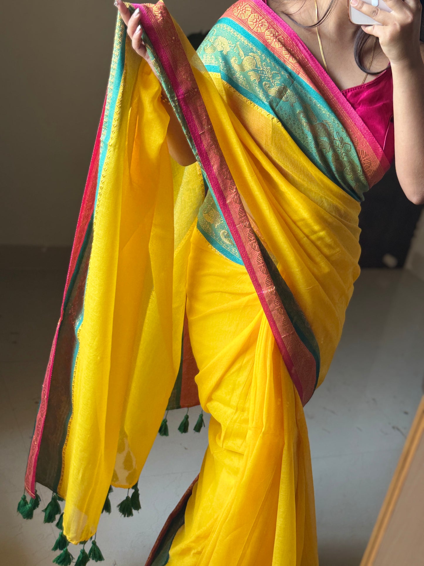 Kasavu Mul cotton saree