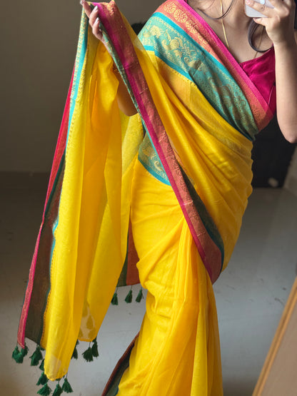 Kasavu Mul cotton saree