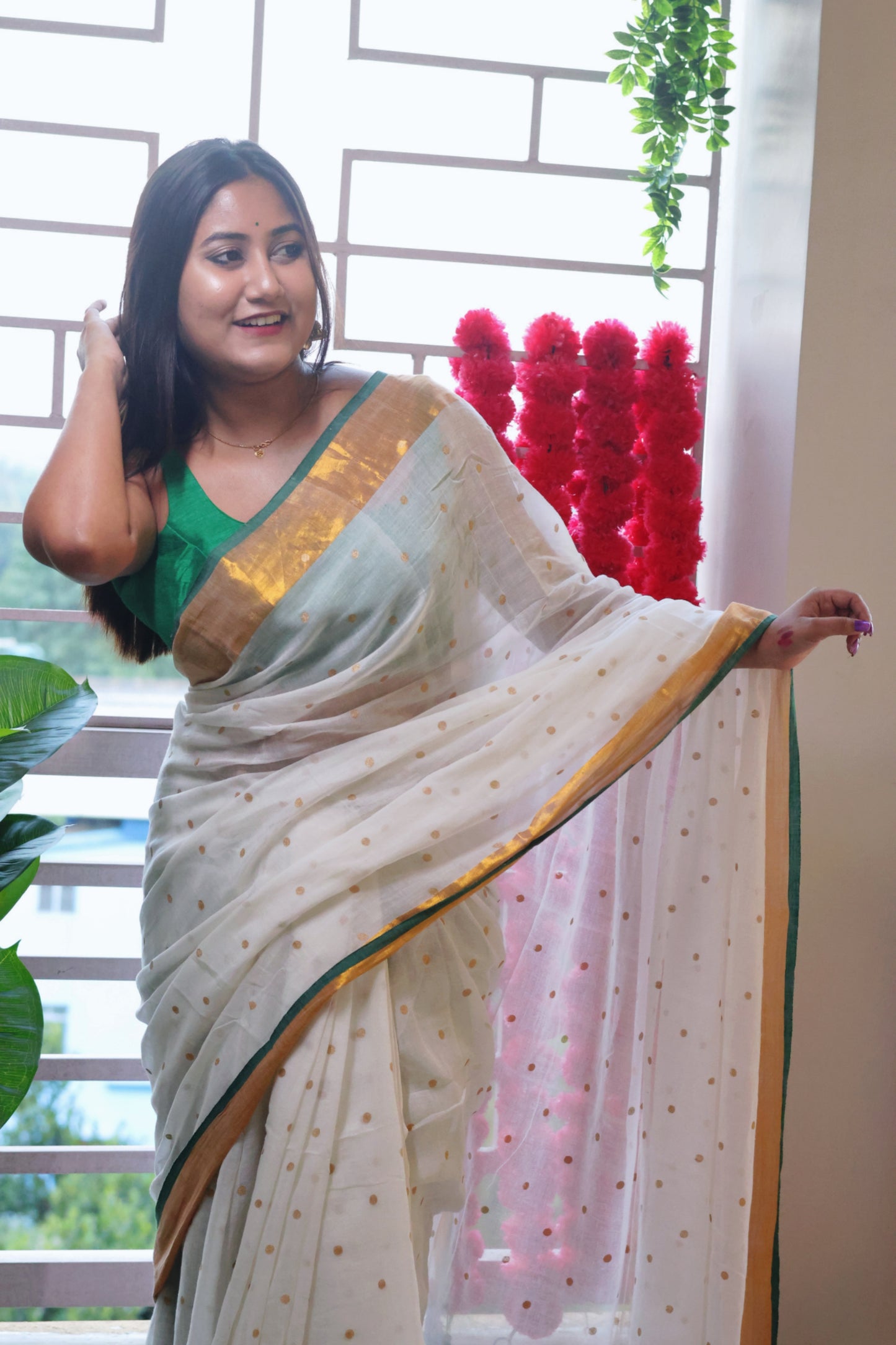 POLKA DOTS MUL COTTON SAREE