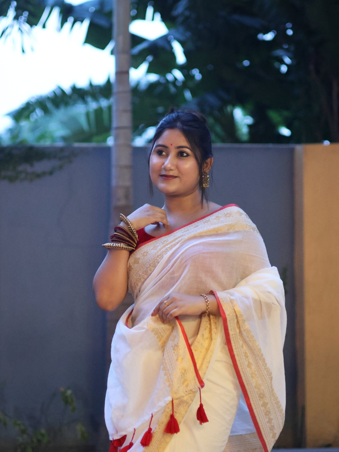Kasavu White Mull Cotton Saree