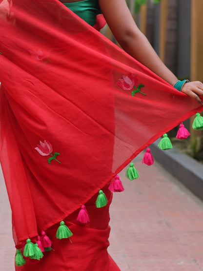 Hand Embroidery Mul Cotton Saree