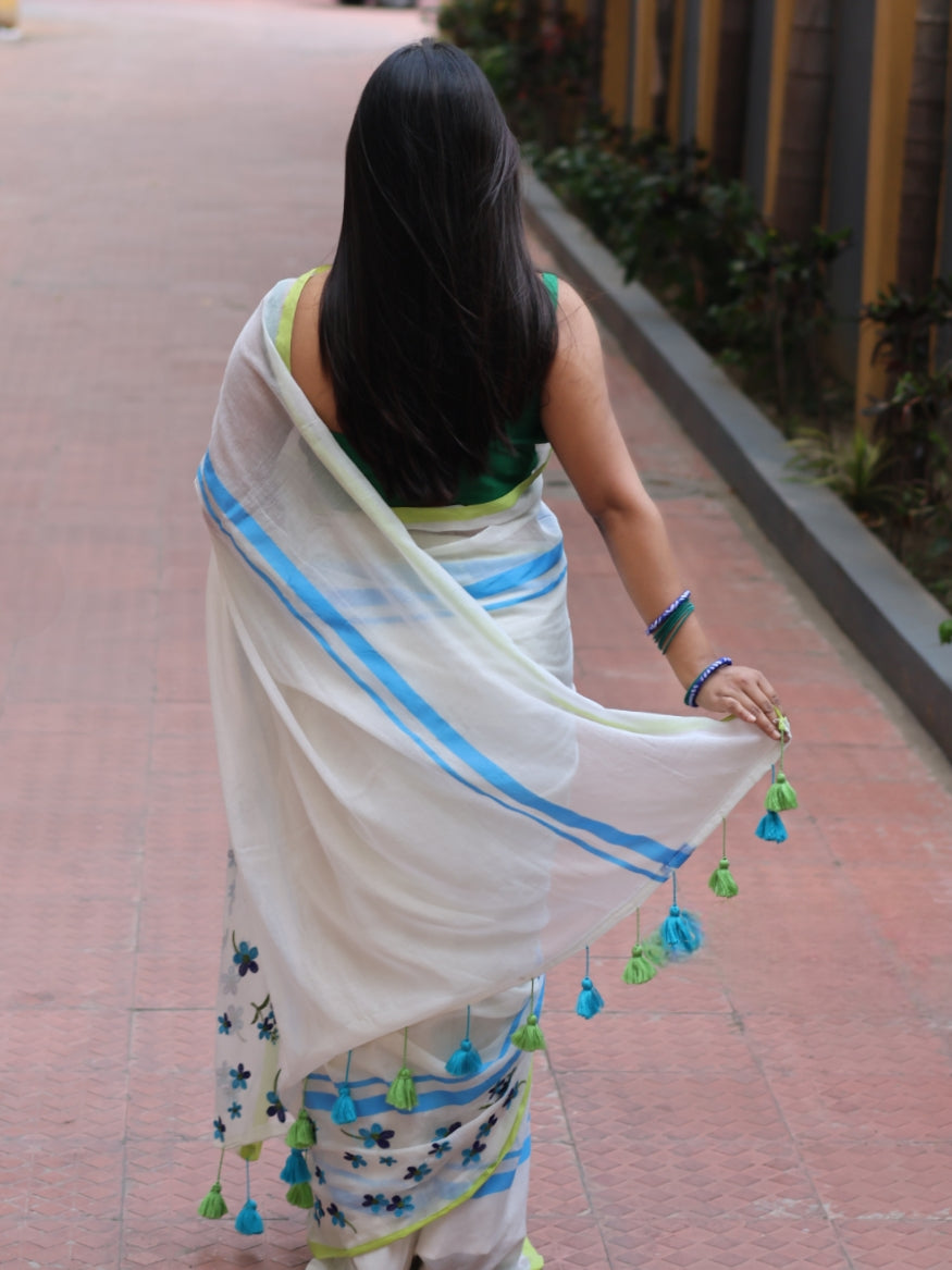 Small Flower Mul Cotton Saree