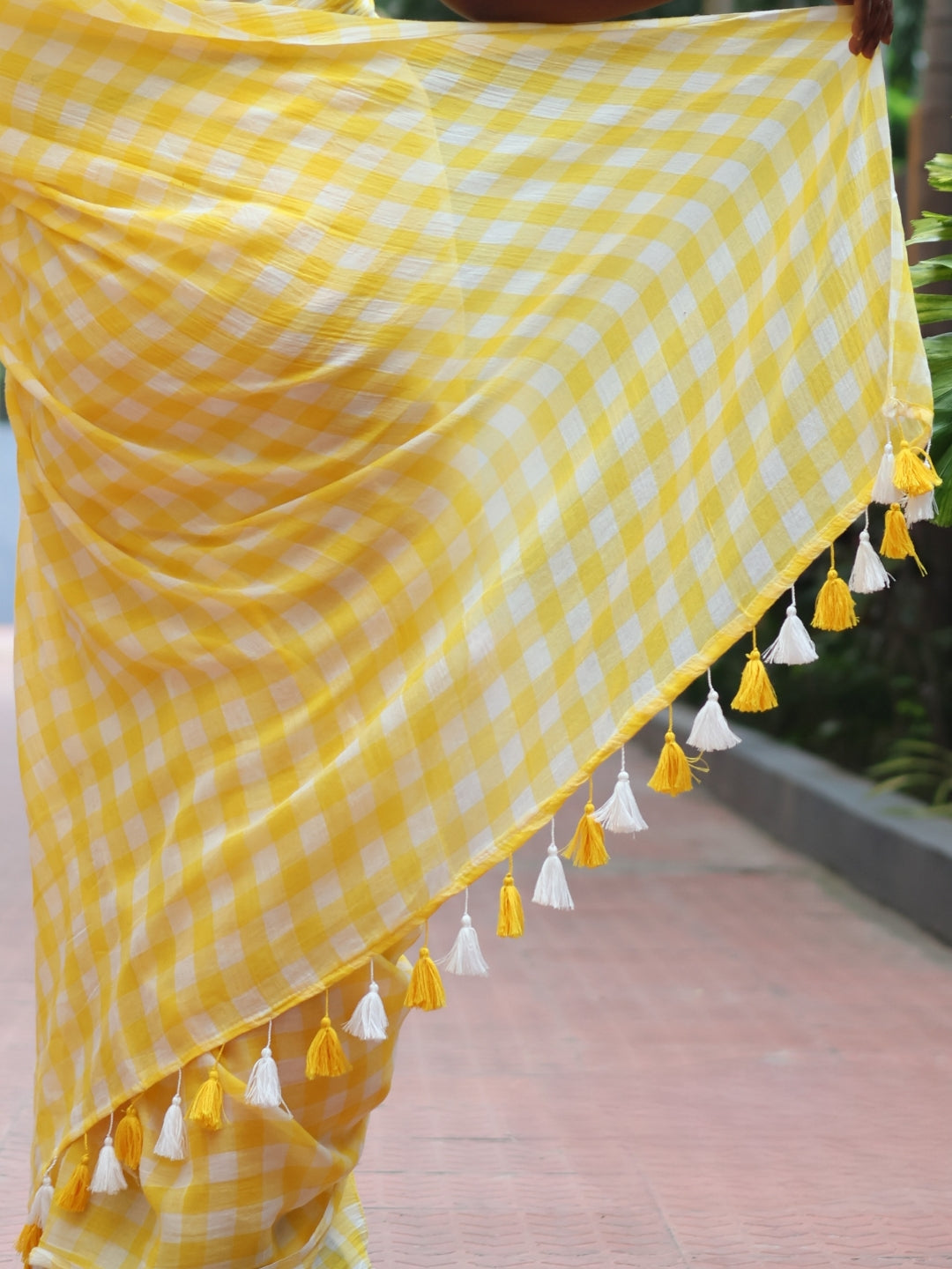 Yellow Checked Mulmul cotton saree