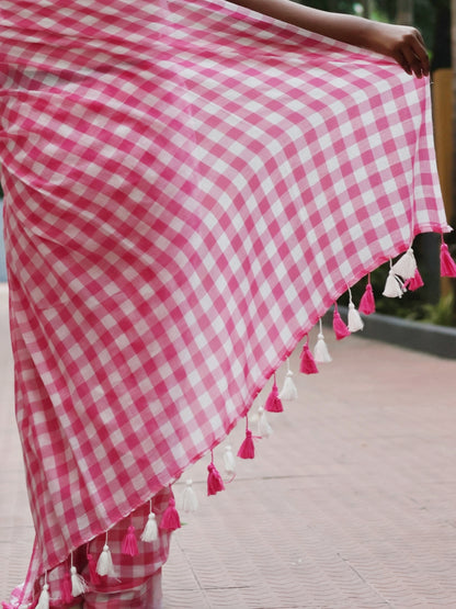 Classic Pink check Mulmul cotton saree