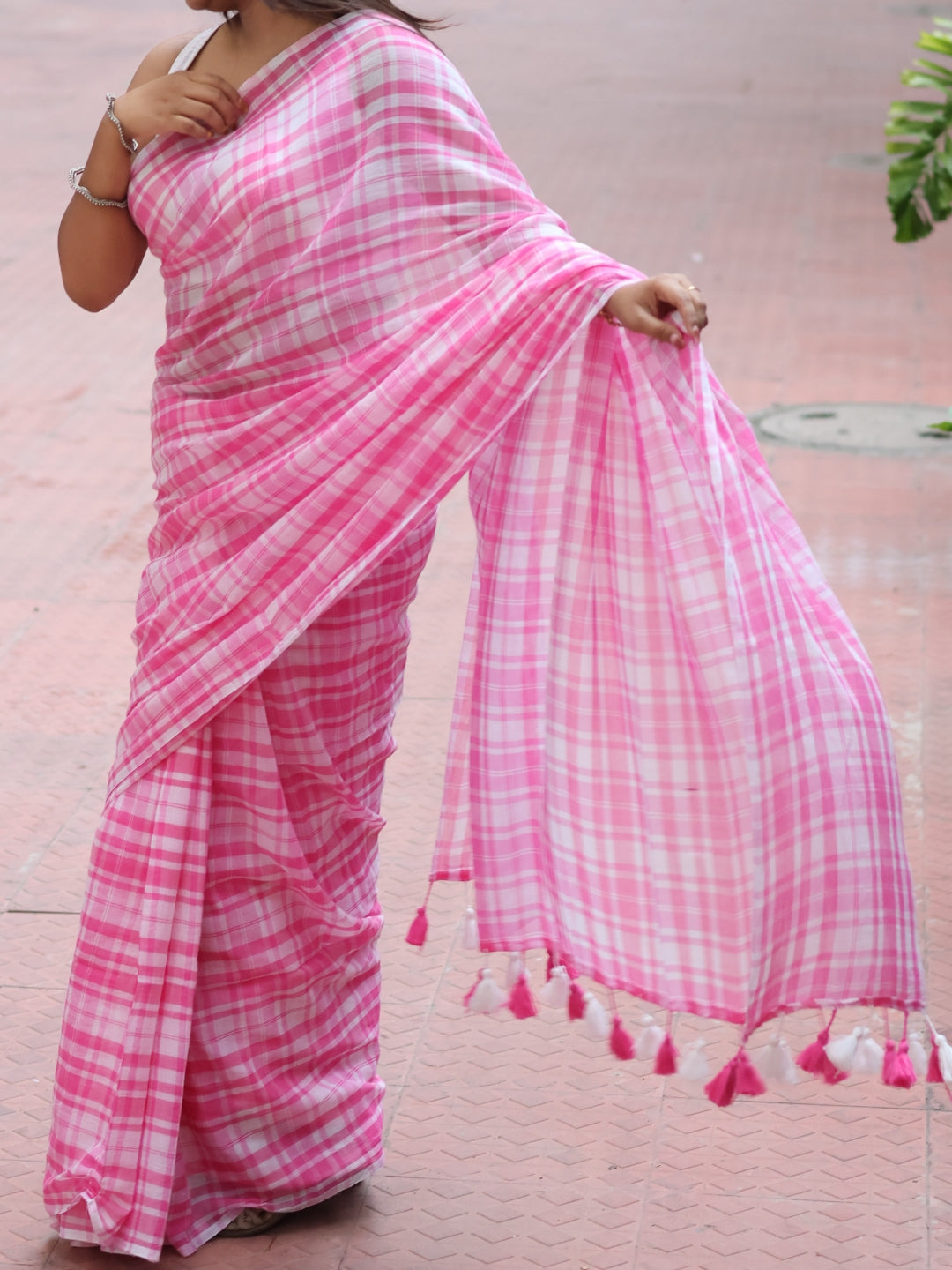 Pink Bloom check saree