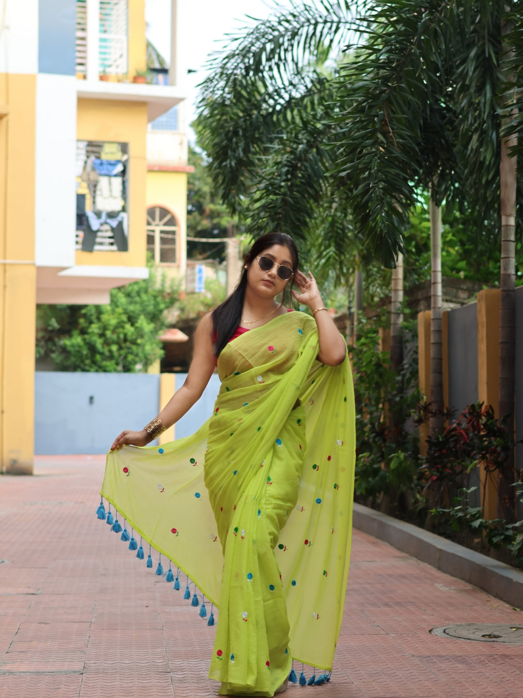 Lime Blossom Mulmul Cotton Saree