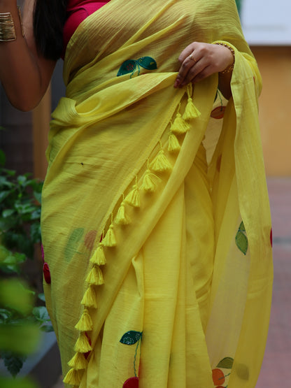 Cherry Bloom Mulmul Cotton Saree