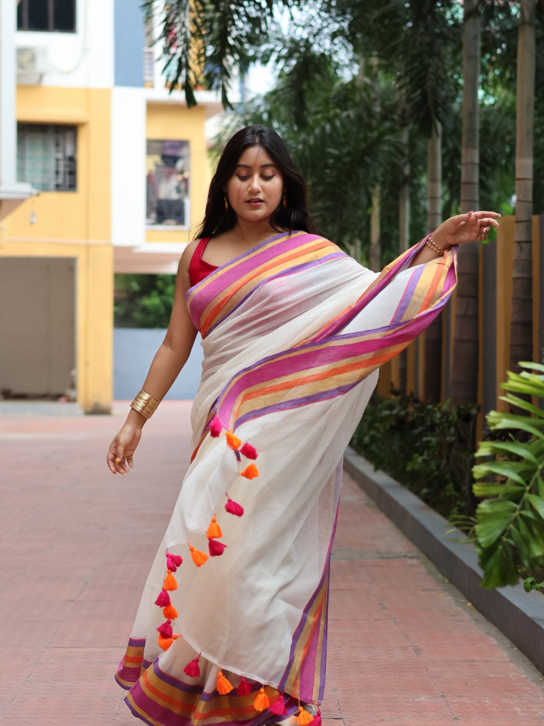 Utsavi Mulmul Cotton Saree