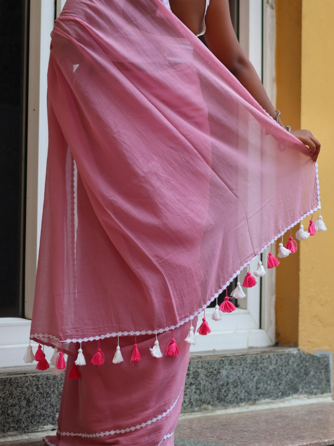 Pink Mulmul Cotton Lace Border Saree