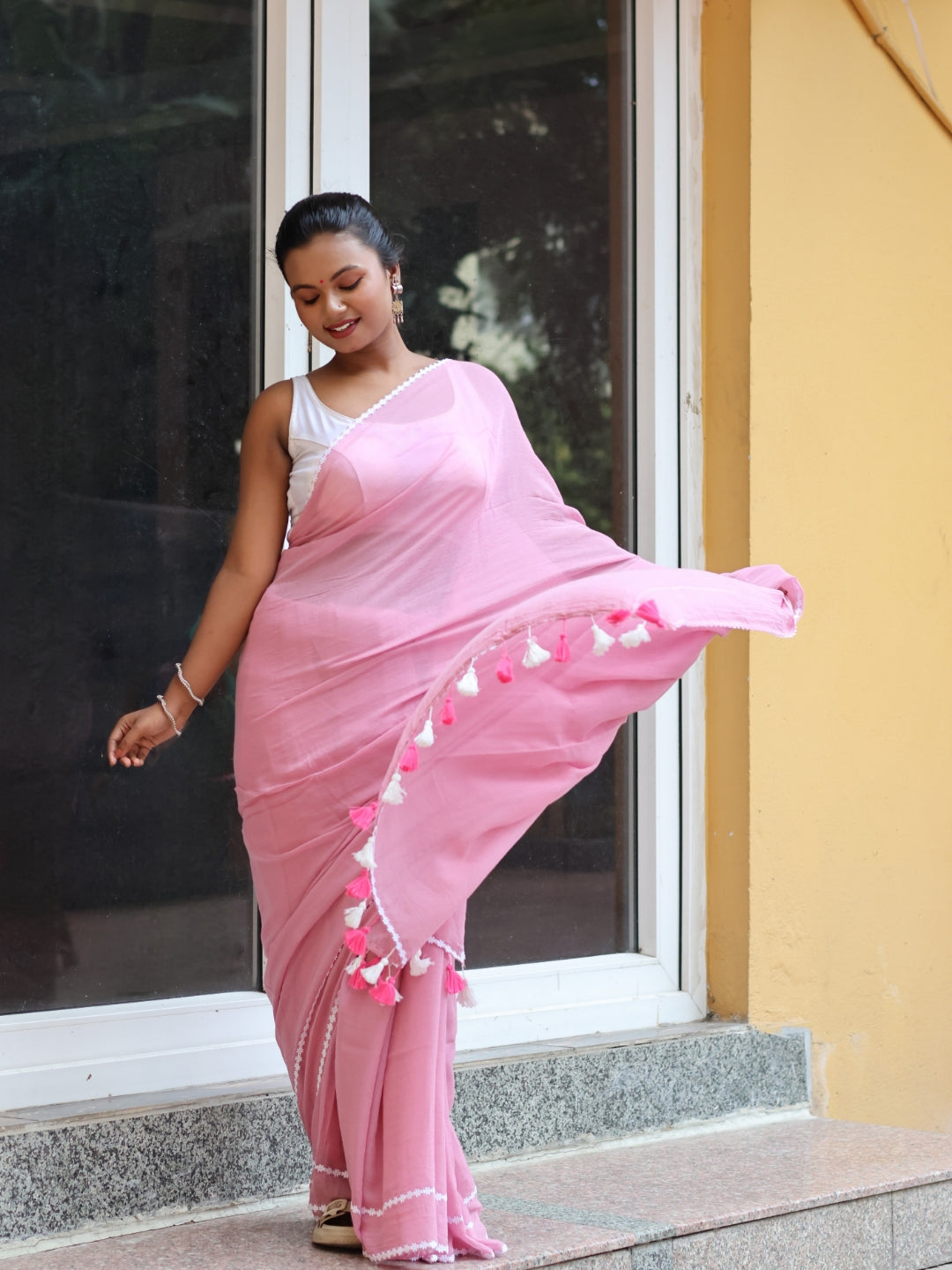 Pink Mulmul Cotton Lace Border Saree